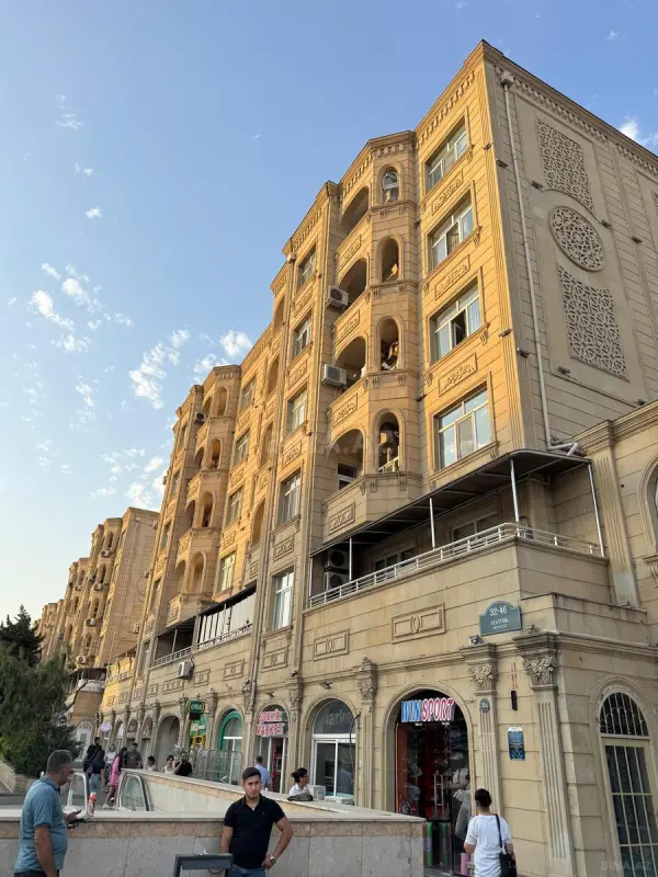 Satılır 1 otaqlı mənzil 50 m²