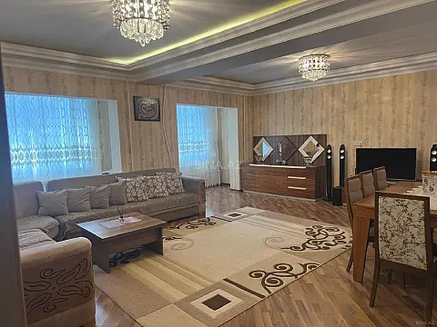 Satılır 5 otaqlı mənzil 120 m² — Bakı, Əhmədli 5 otaq 120.00 m²