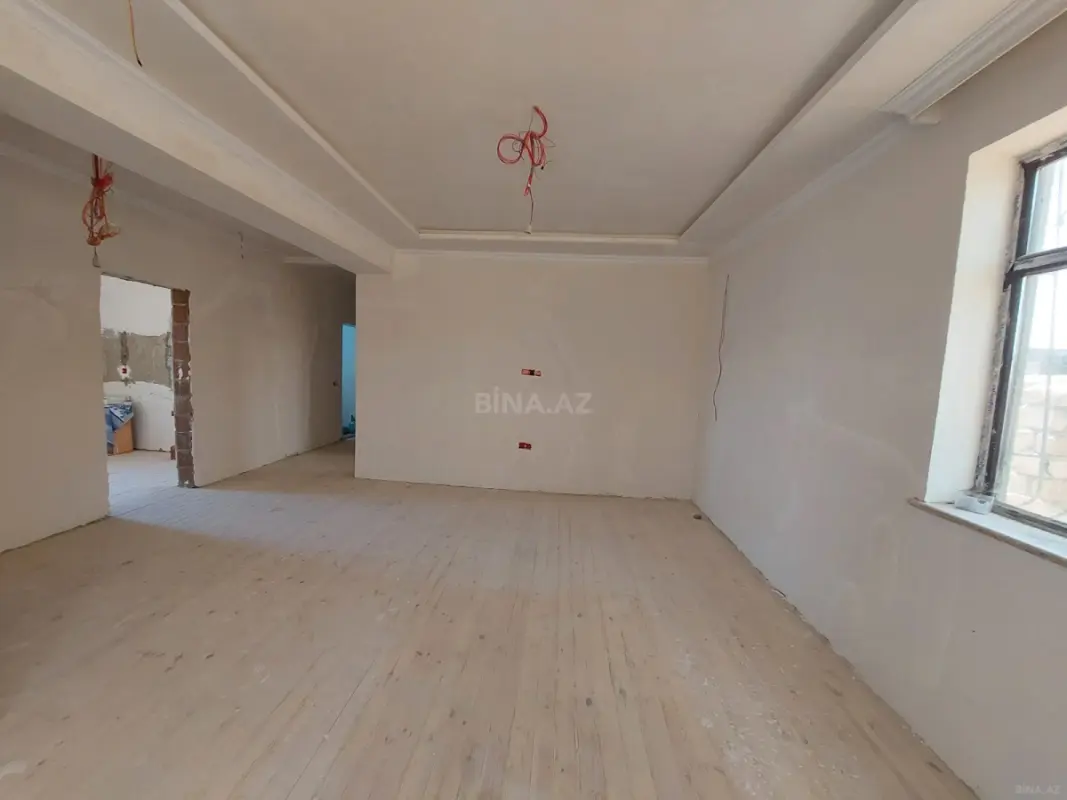 Satılır 5 otaqlı həyət evi 132 m²