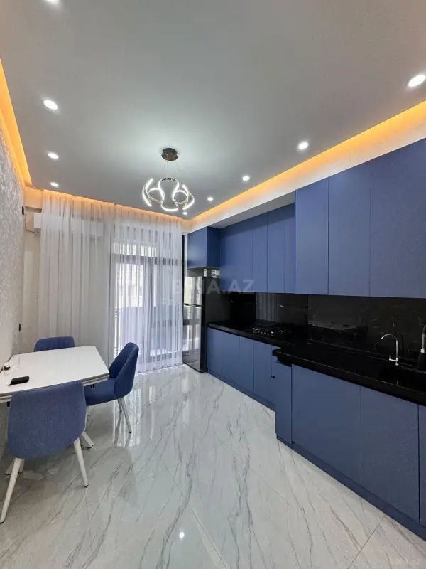 Satılır 3 otaqlı mənzil 100 m²