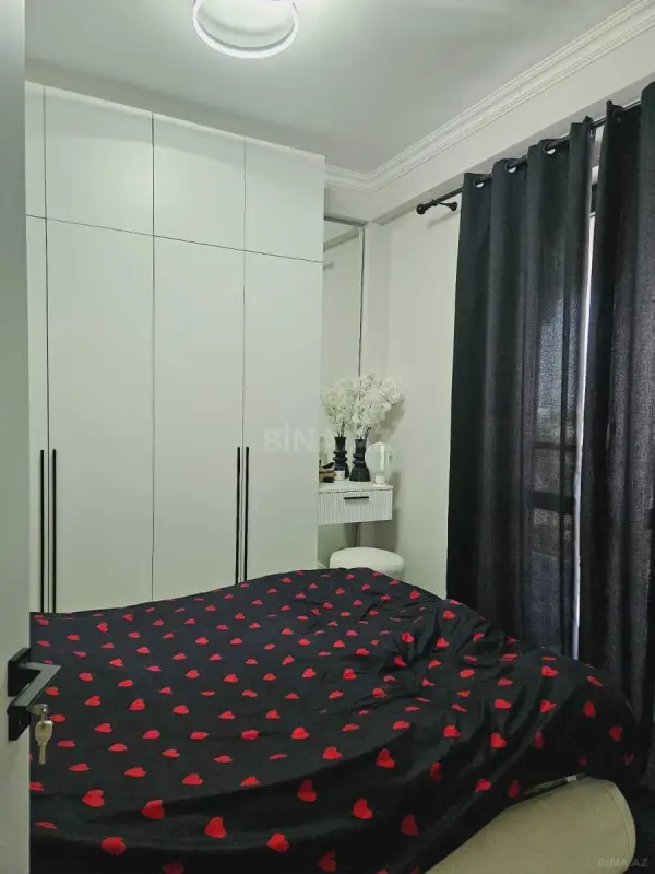 Satılır 1 otaqlı mənzil 55 m²