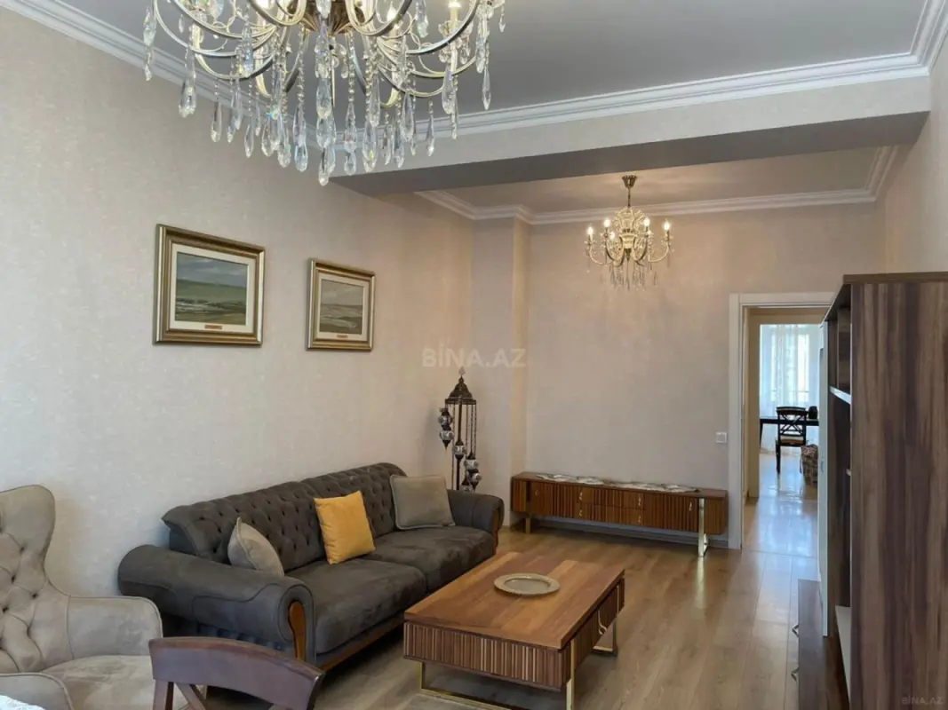 Kirayə verilir 3 otaqlı mənzil 100 m²