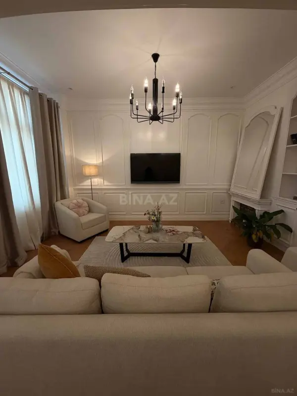Satılır 2 otaqlı mənzil 100 m²