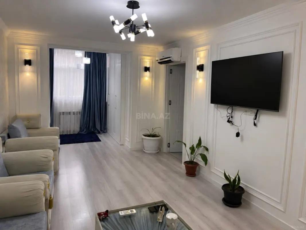 Satılır 2 otaqlı mənzil 45 m²