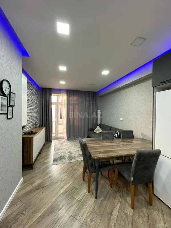 Kirayə verilir 3 otaqlı mənzil 110 m²