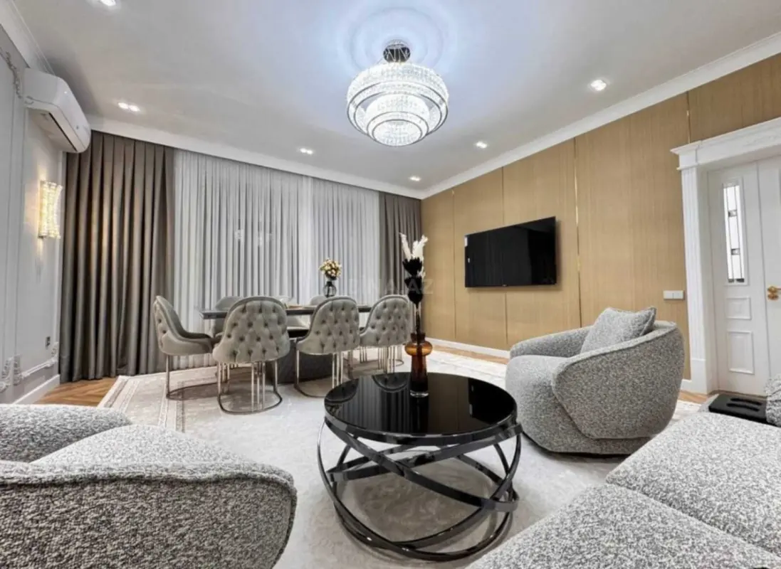 Kirayə verilir 3 otaqlı mənzil 109 m²