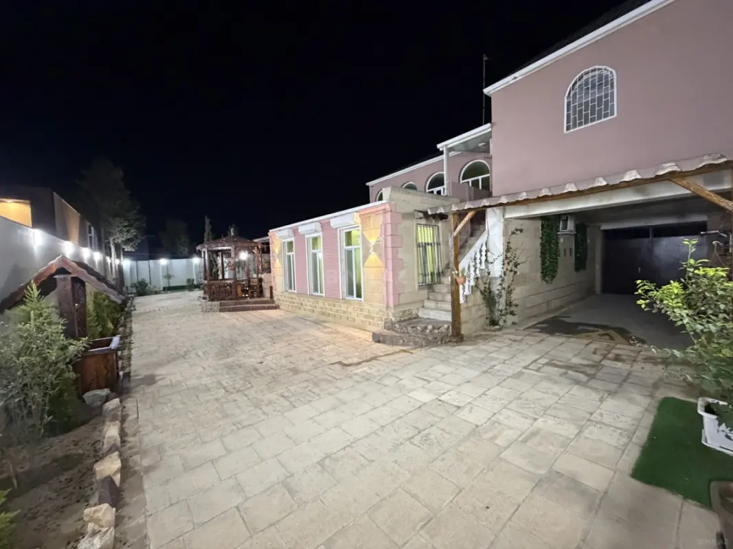Kirayə verilir 4 otaqlı həyət evi 130 m²