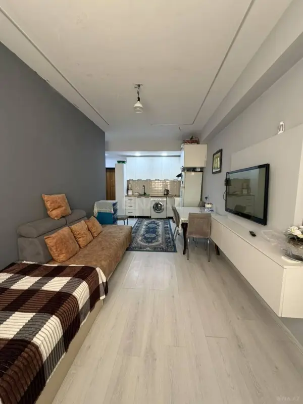 Satılır 2 otaqlı mənzil 47 m²