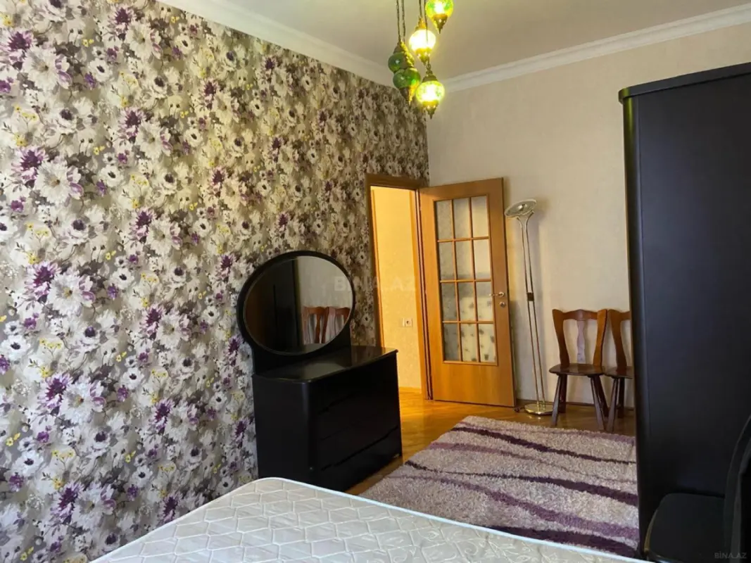 Kirayə verilir 2 otaqlı mənzil 51 m²