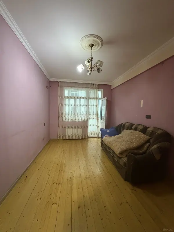 Satılır 2 otaqlı mənzil 54 m²