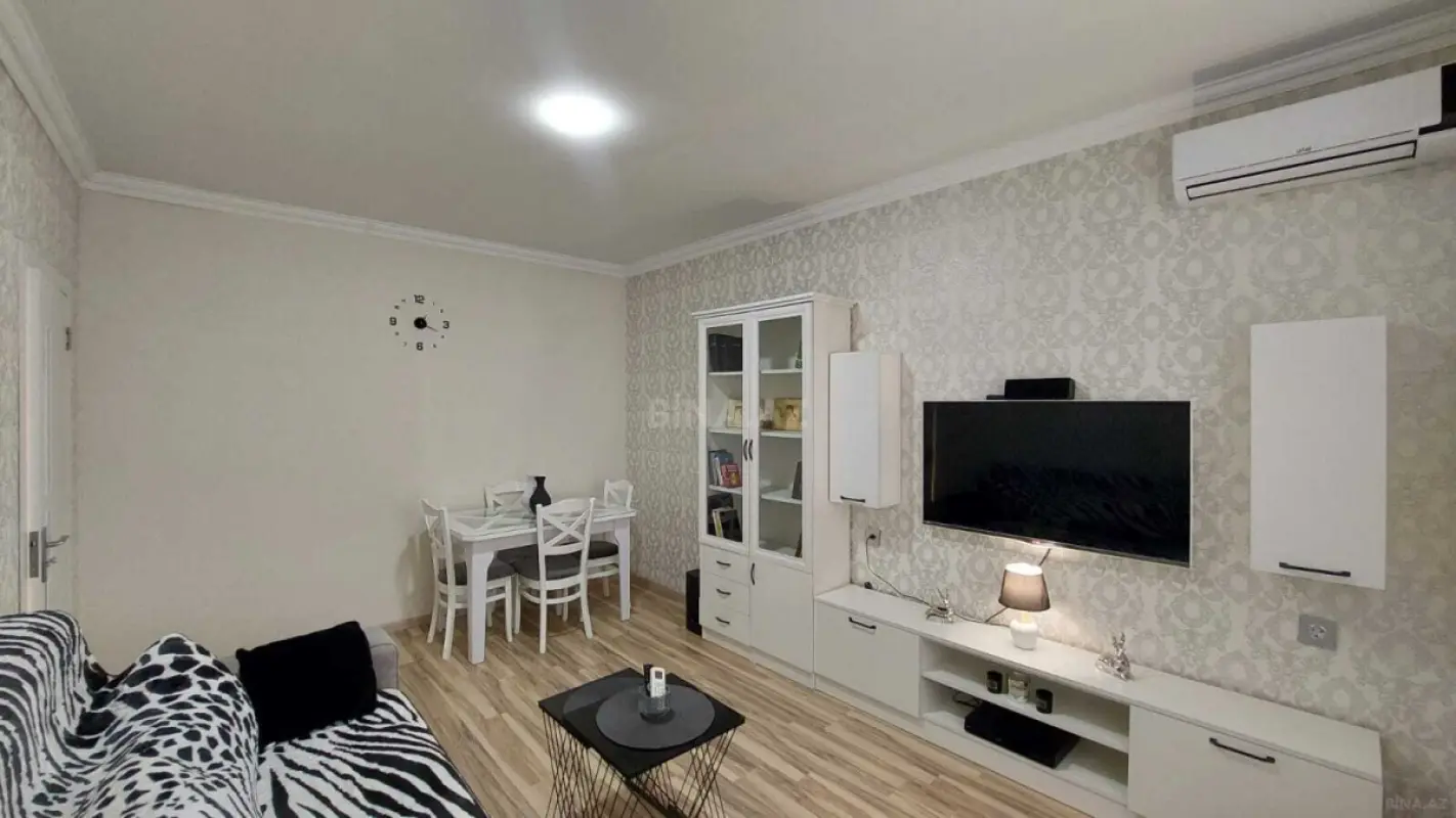 Satılır 2 otaqlı həyət evi 75 m²
