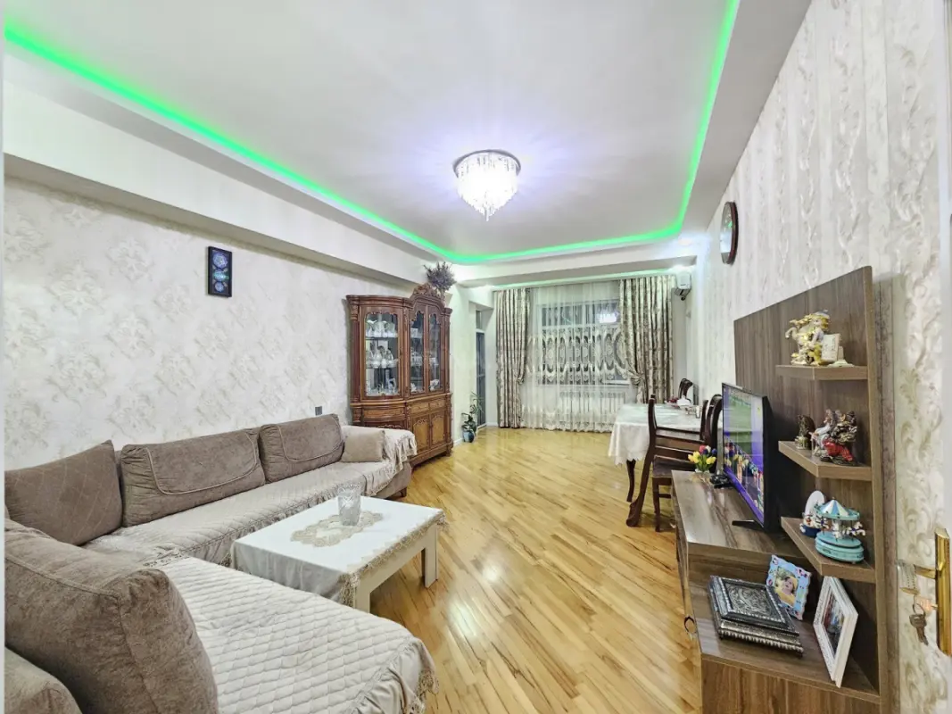 Satılır 3 otaqlı mənzil 100 m²