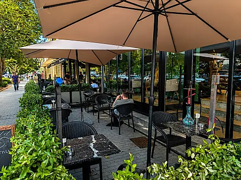 Kirayə verilir obyekt 100 m² — Bakı 100.00 m²