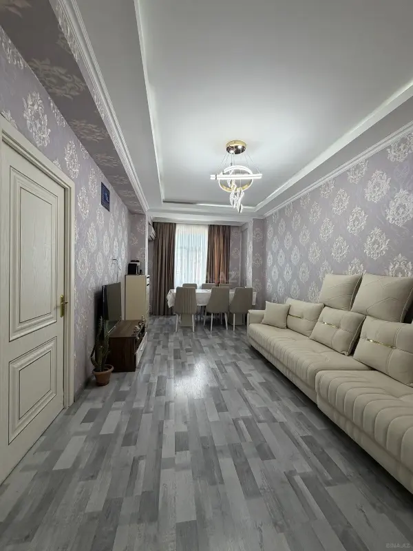 Satılır 2 otaqlı mənzil 56 m²