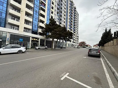 Kirayə verilir obyekt 360 m² — Bakı 360.00 m²