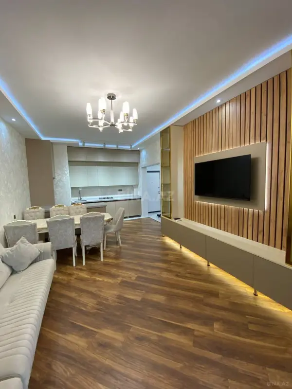 Kirayə verilir 3 otaqlı mənzil 120 m²