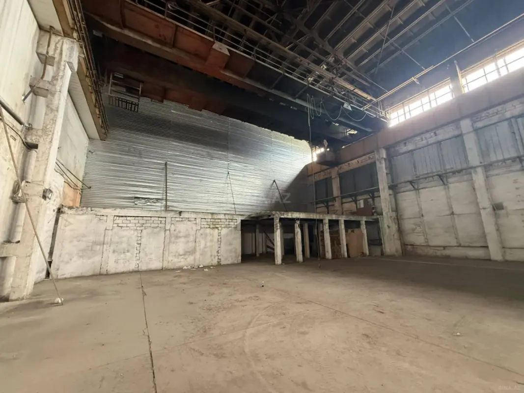 Kirayə verilir obyekt 2000 m²