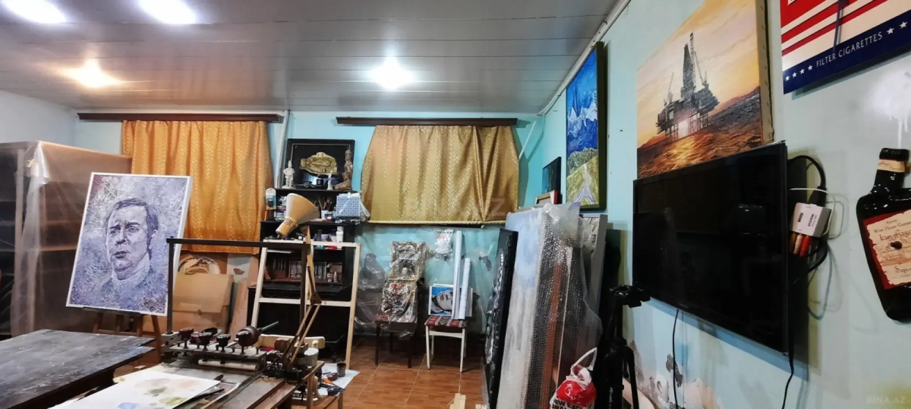 Satılır obyekt 178 m²