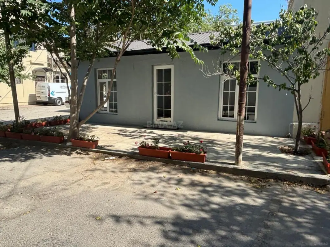Kirayə verilir 1 otaqlı ofis 40 m²