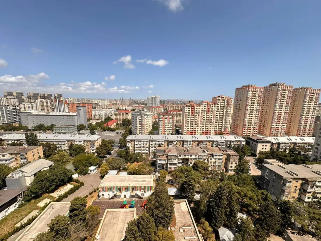 Satılır 3 otaqlı mənzil 100 m²
