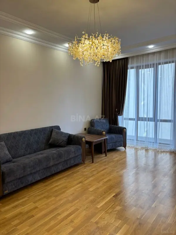 Kirayə verilir 2 otaqlı mənzil 52 m²