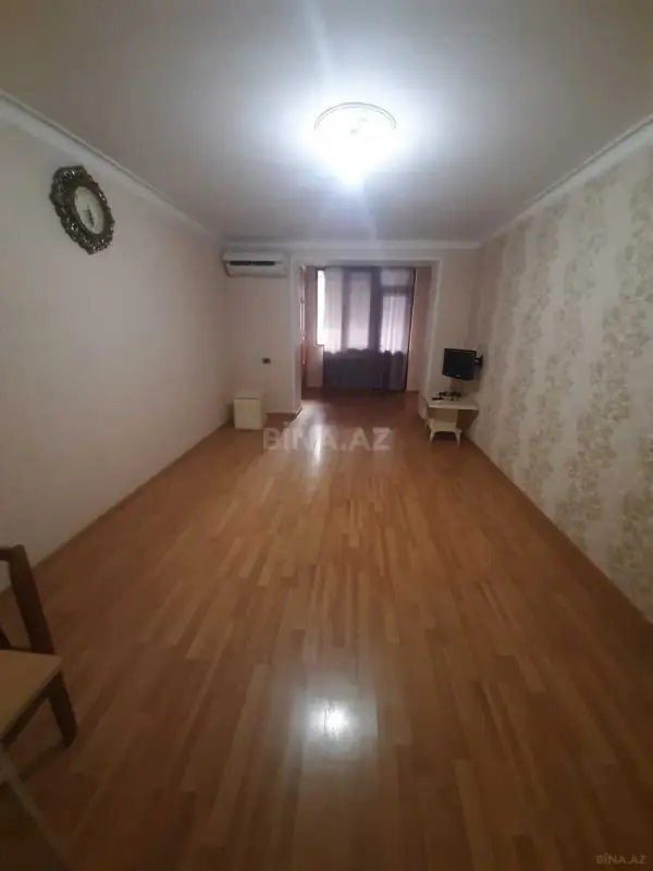 Satılır 2 otaqlı mənzil 45 m²