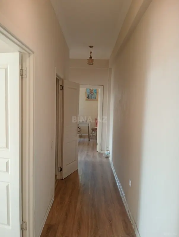 Satılır 2 otaqlı mənzil 58 m²