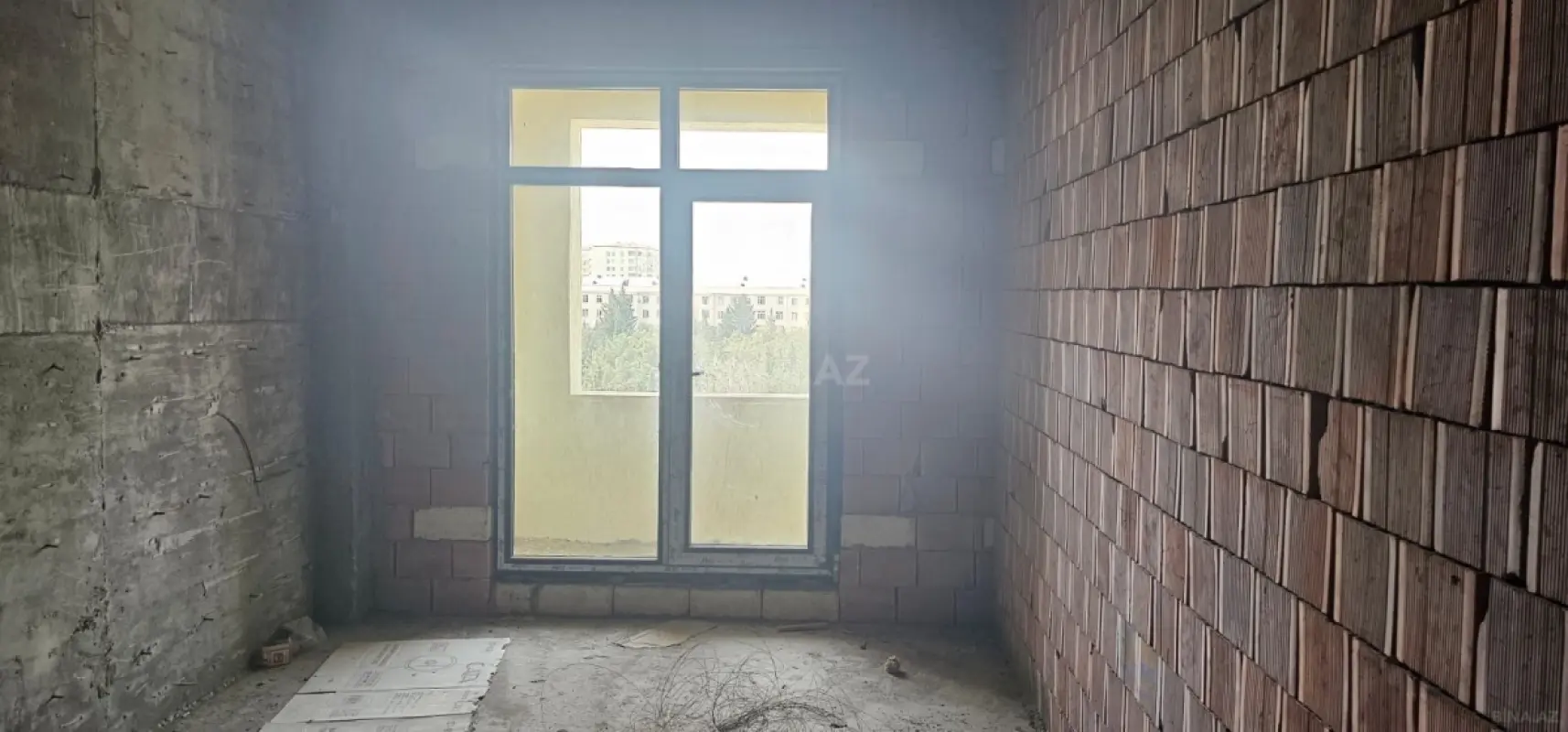 Satılır 2 otaqlı mənzil 68 m²