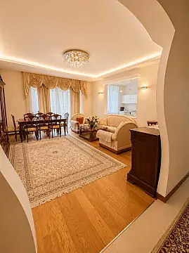 Kirayə verilir 3 otaqlı mənzil 100 m² — Bakı 3 otaq 100.00 m²
