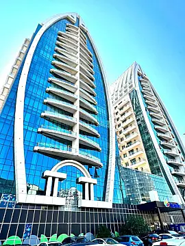 Kirayə verilir 4 otaqlı mənzil 200 m² — Bakı 4 otaq 200.00 m²