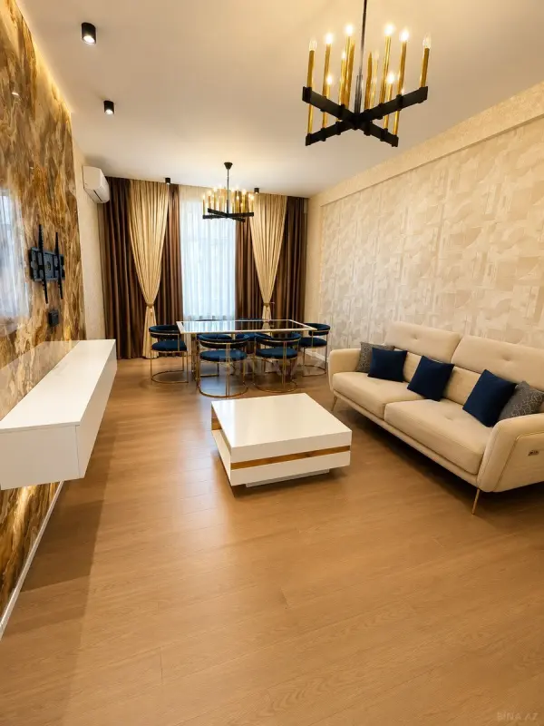 Satılır 3 otaqlı mənzil 120 m²