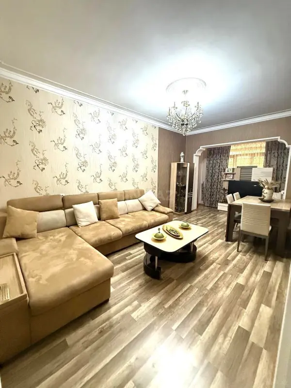 Satılır 3 otaqlı mənzil 67 m²