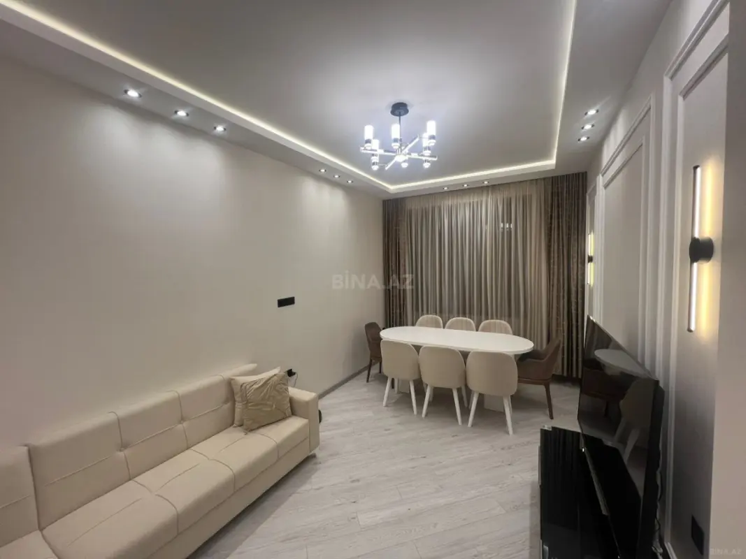 Satılır 2 otaqlı mənzil 71 m²