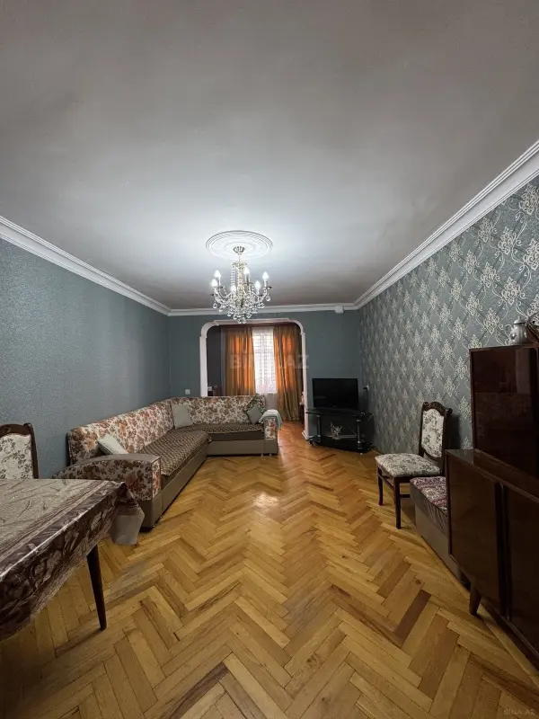 Satılır 3 otaqlı mənzil 75 m²
