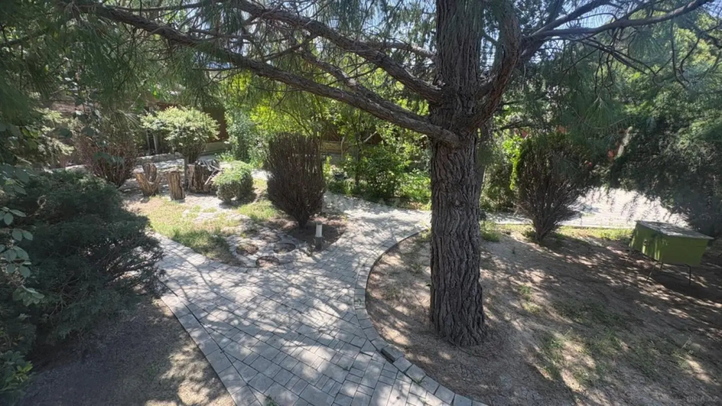 Satılır torpaq sahəsi 2 m²