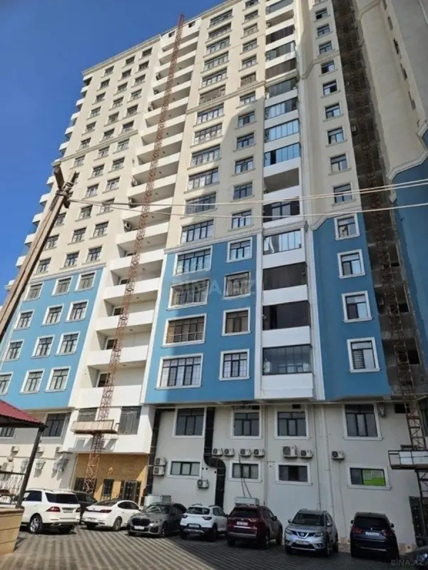 Satılır 3 otaqlı mənzil 138.8 m²
