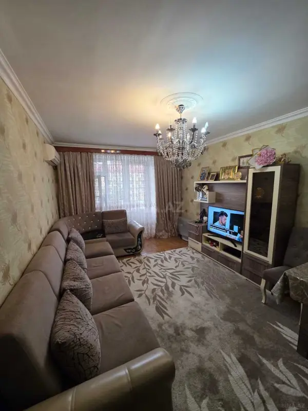 Satılır 2 otaqlı mənzil 52 m²