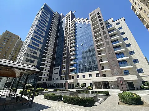 Satılır 4 otaqlı mənzil 251.4 m² — Bakı, Xətai 4 otaq 251.40 m²