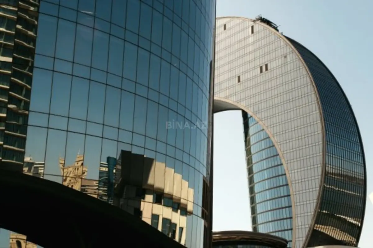 Satılır 2 otaqlı mənzil 98 m²