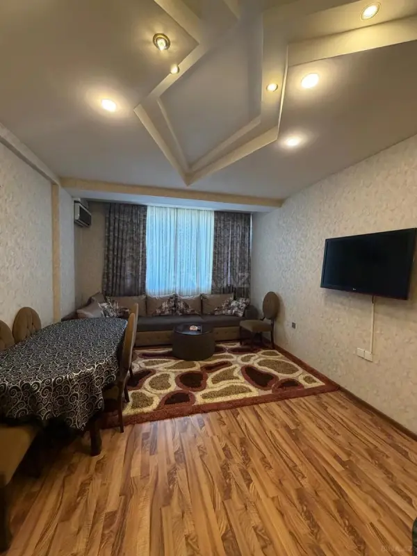 Kirayə verilir 3 otaqlı mənzil 90 m²