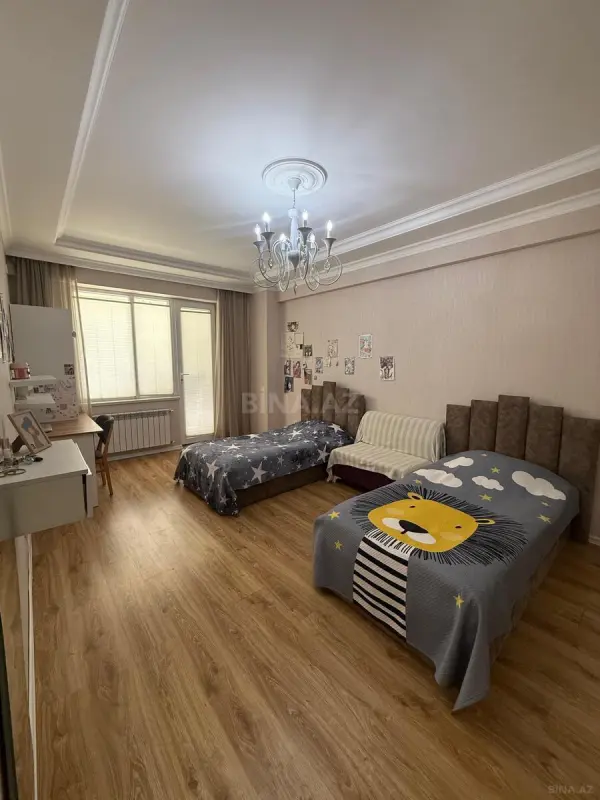 Satılır 2 otaqlı mənzil 90 m²