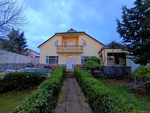 Satılır 6 otaqlı həyət evi 200 m² — Bakı, Mərdəkan 6 otaq 200.00 m²
