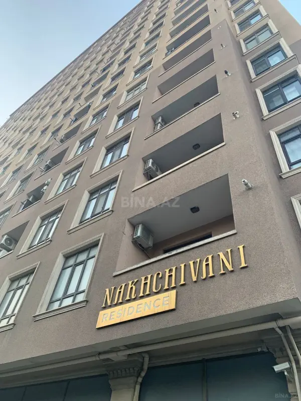Satılır 2 otaqlı mənzil 68 m²
