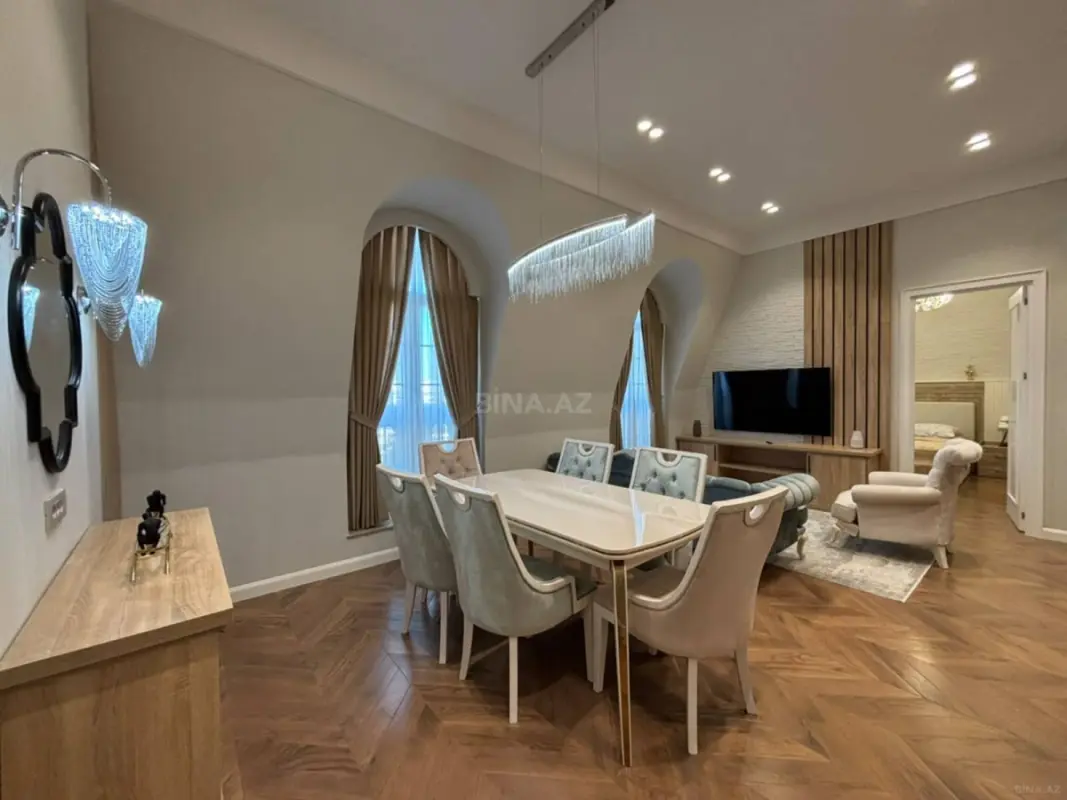 Kirayə verilir 3 otaqlı mənzil 110 m²