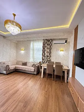 Kirayə verilir 3 otaqlı mənzil 95 m² — Bakı, İnşaatçılar 3 otaq 95.00 m²