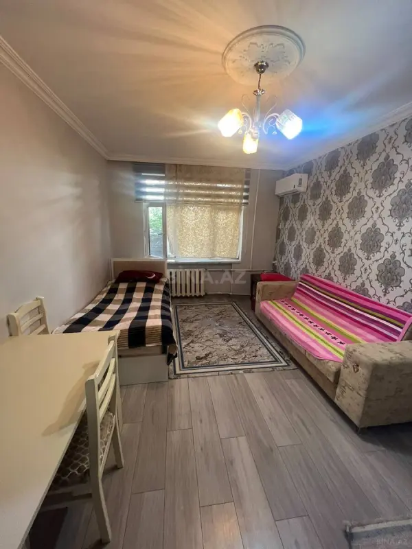 Satılır 1 otaqlı mənzil 40 m²