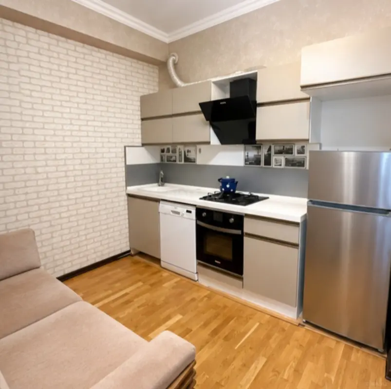 Kirayə verilir 2 otaqlı mənzil 35 m²