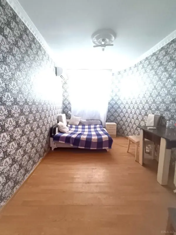 Satılır 1 otaqlı həyət evi 30 m²