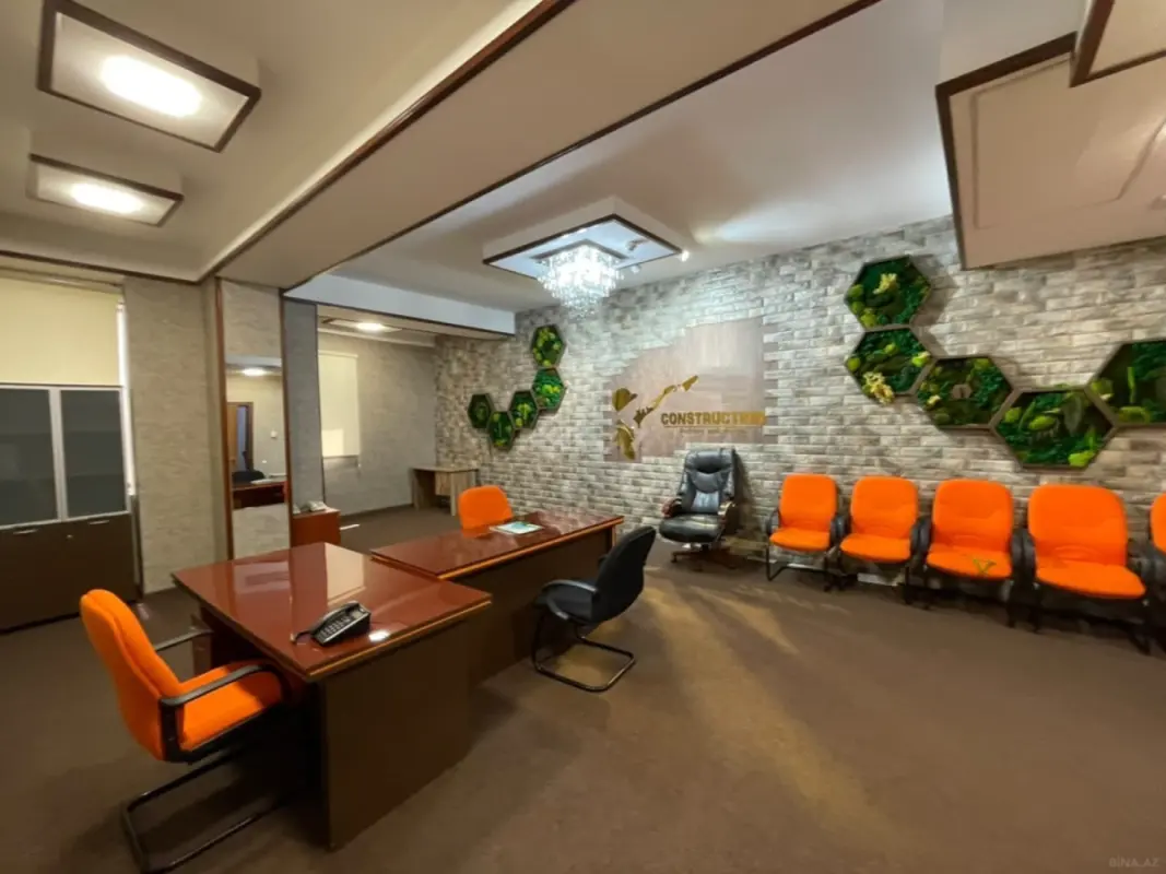 Kirayə verilir 4 otaqlı ofis 231 m²