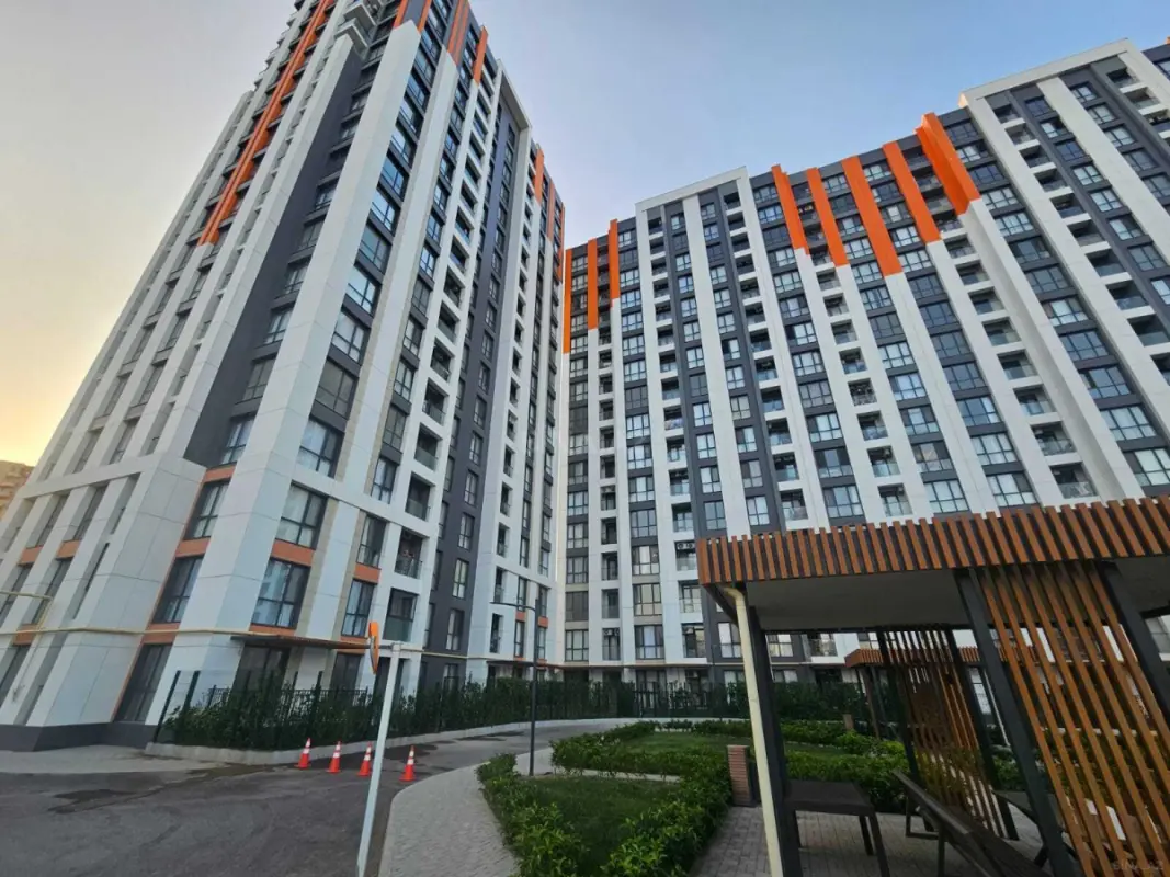 Kirayə verilir 3 otaqlı mənzil 80 m²